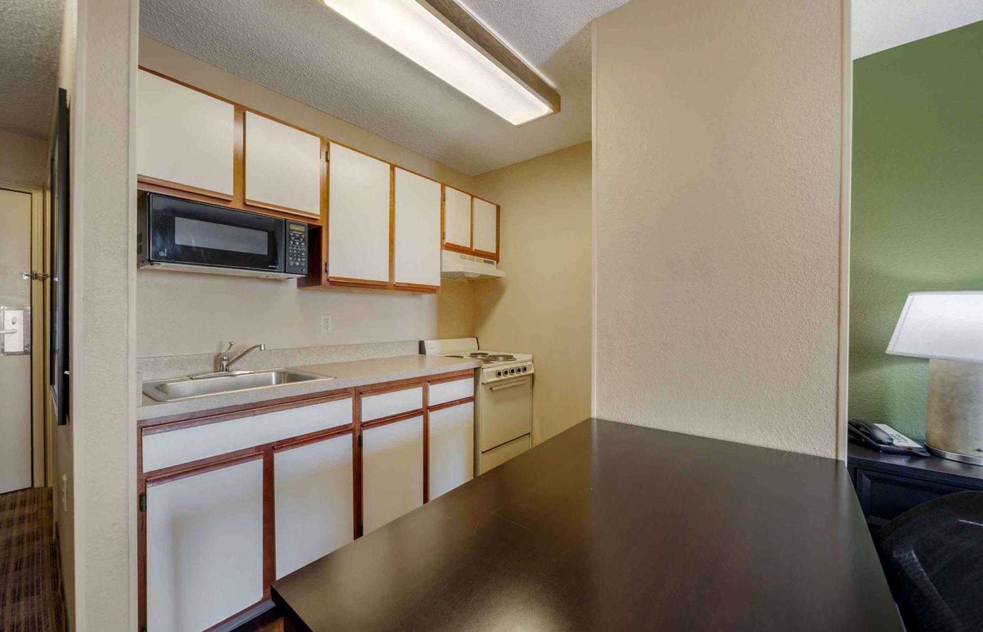 Extended Stay America Suites - Oklahoma City - Northwest Buitenkant foto
